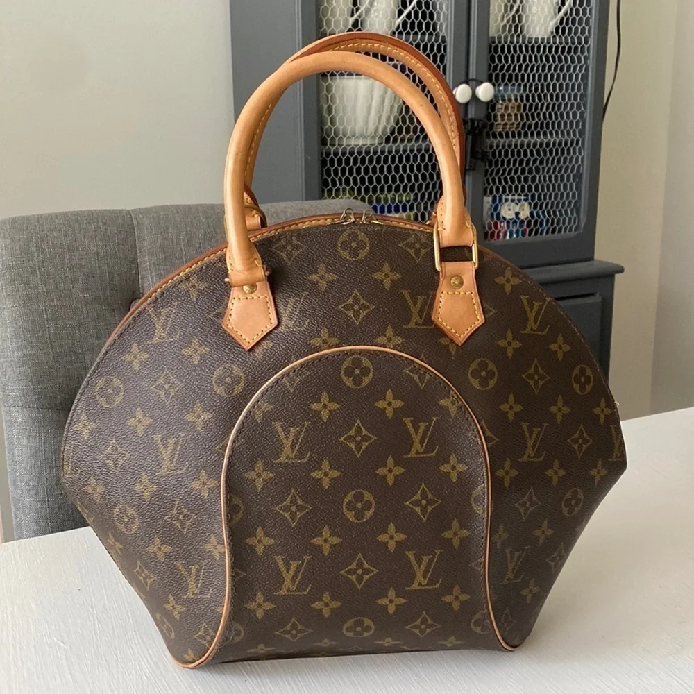 Louis Vuitton Ellipse GM Monogram Bag